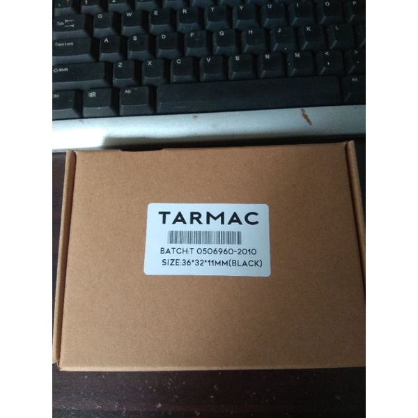 

TARMAC PUTIH 36X32X11 minim pembelian 12pcs