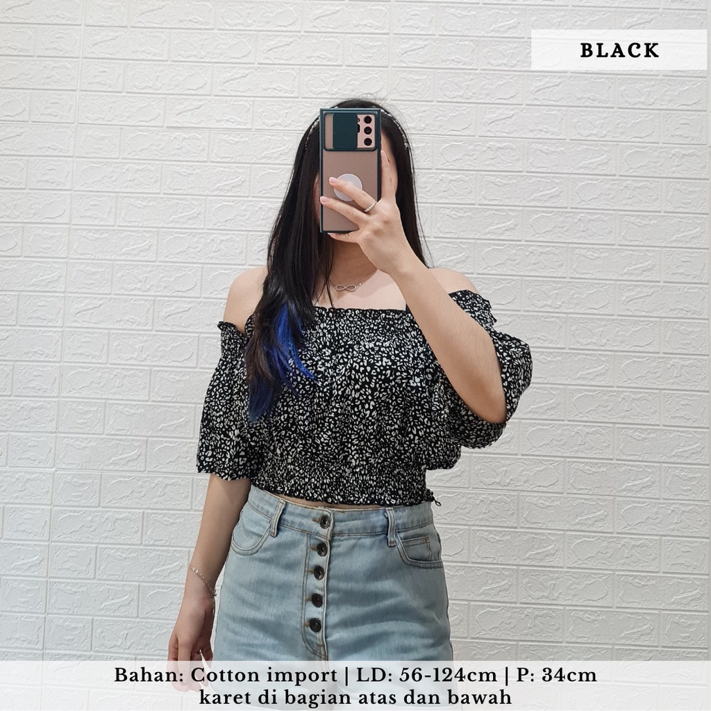 3880 leopard mini sabrina top