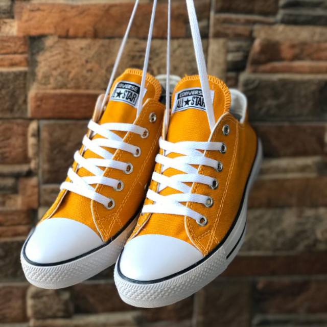 Sepatu converse allstar kuning clasik +box