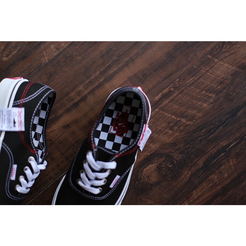 Vans Original Authentic HC Black White