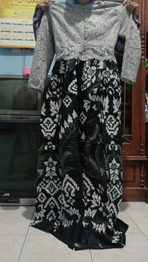 Maura Couple - Sania Ruffle Batik Couple Ori Ndoro Jowi Dnt Garansi Termurah Shopee - Kebaya Modern