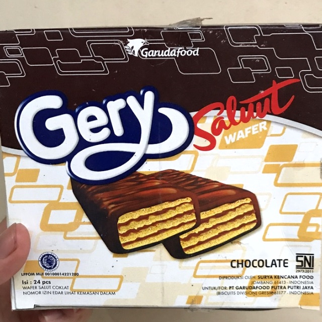 Gery Saluut Wafer 1 Pak Isi 24 Pcs Chocolate Coklat Cokelat Salut Dus Box Bungkus Geri Biskuit 4737