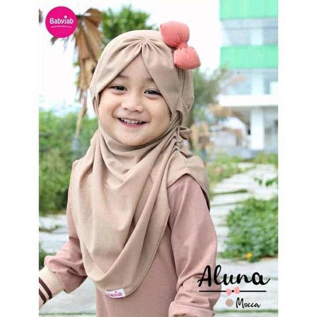 Hijab Aluna