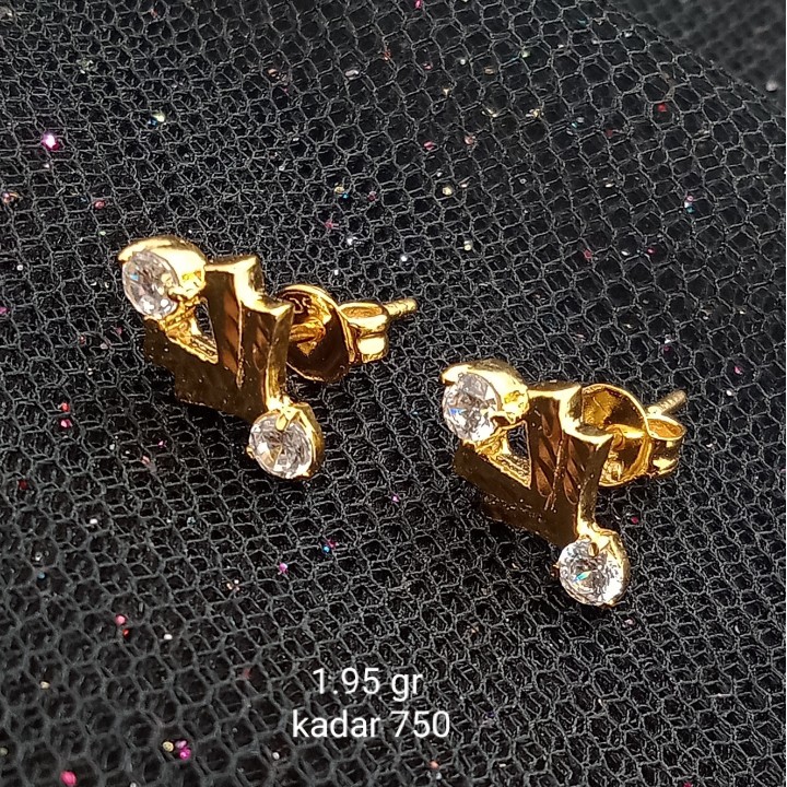 Anting Emas 17K - 1.95 gr Kadar 750 - 1644