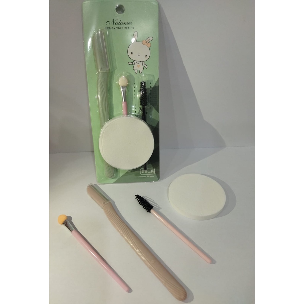 SPONGE FACE AND EYELASH SET QUALITY