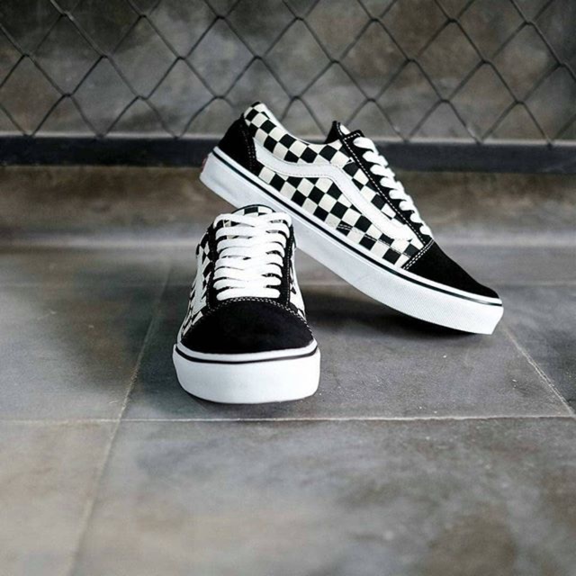 Vans checkerboard