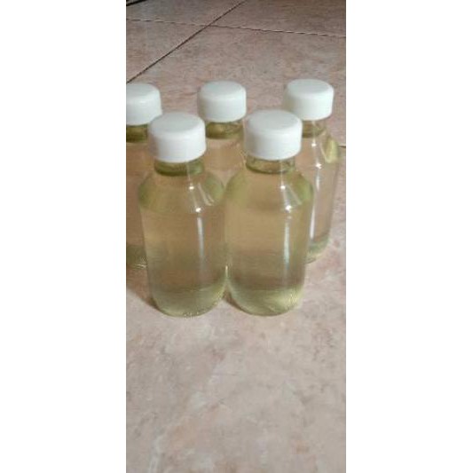 

Harga Bersahabat - Minyak kelapa murni 140ml dijamin asli 100% / klentik / kletik / letik / coconut