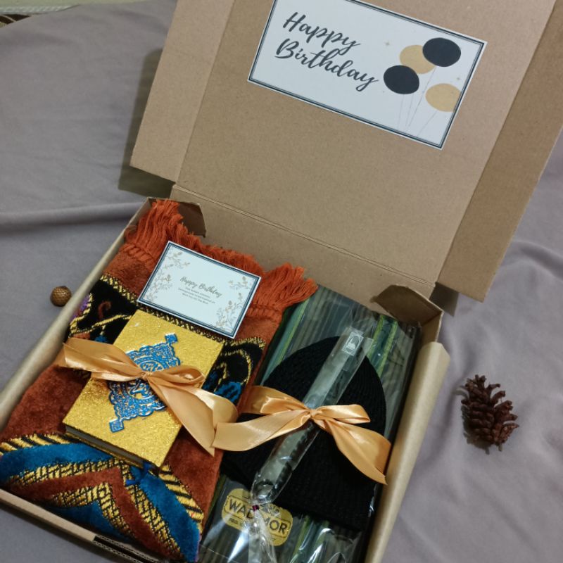 [ HAMPERS_IN.KUY ]GIFT BOX HAMPERS COWOK PAKET IBADAH UNTUK KADO ULANG TAHUN/BIRTHDAY/WISUDA