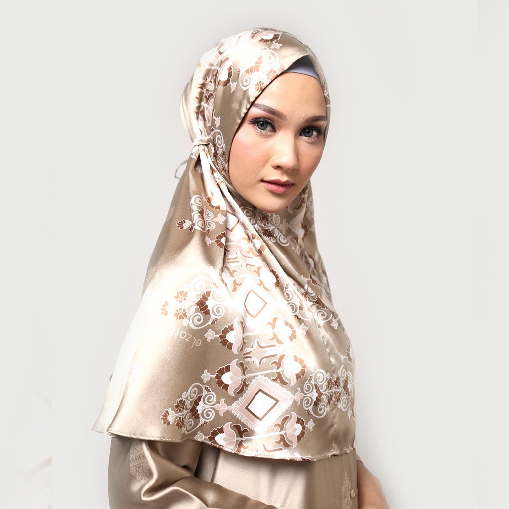 ZARIA M KAMILA BORDER / KERUDUNG ELZATTA / BERGO ELZATTA / JILBAB INSTAN / KERUDUNG INSTAN /