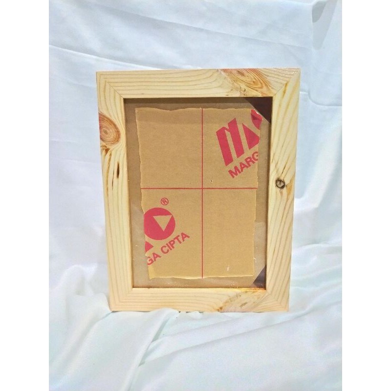 Pigura  Frame  Bingkai Kayu 3d ukuran 6r 15x20 cm + Kaca Akrilik 