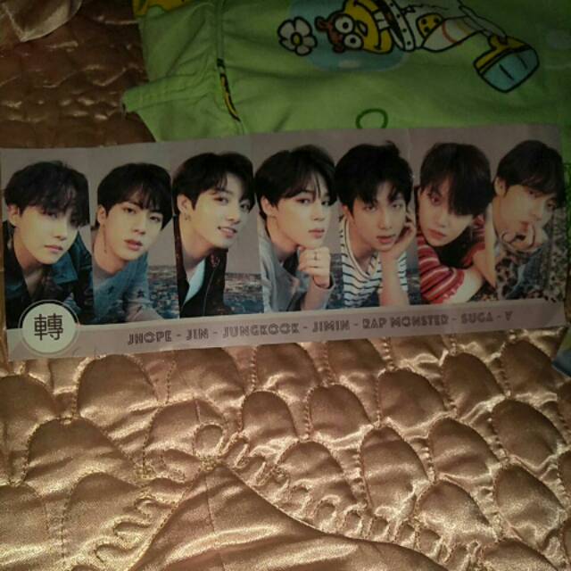 Hand banner BTS