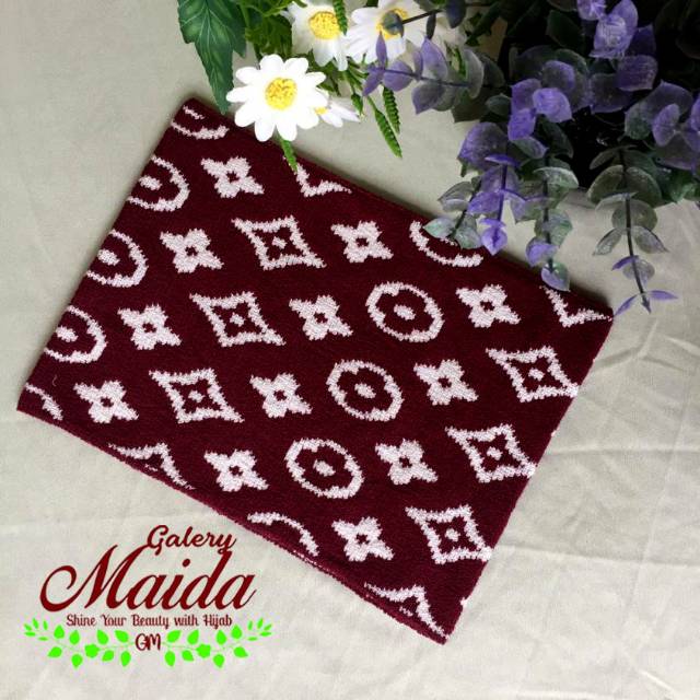 BANDANA RAJUT LV