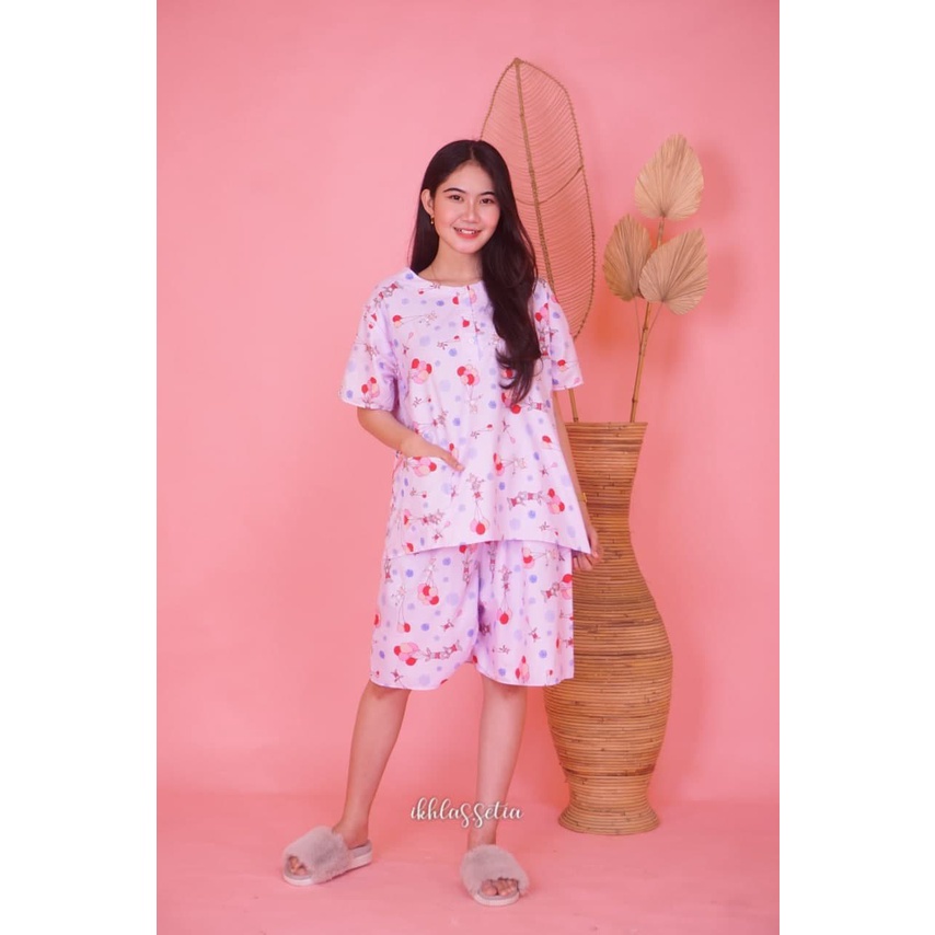 PIYAMA SETELAN PENDEK JUMBO KATUN KARAKTER BAJU TIDUR KANCING DEPAN-KJ PINK BALON