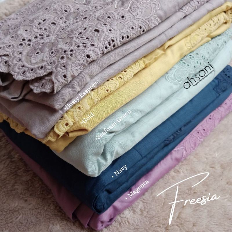 mukena katun mukena adem freesia by ahsani mukena jumbo telekung cantik