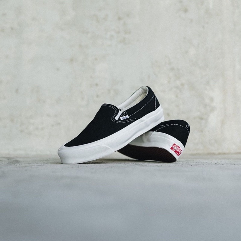 Vans Vault Slip On OG Black White Original