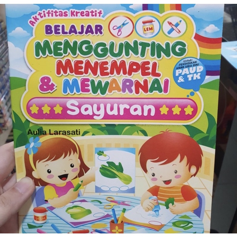 Buku anak belajar menggunting, menempel dan mewarnai sayuran