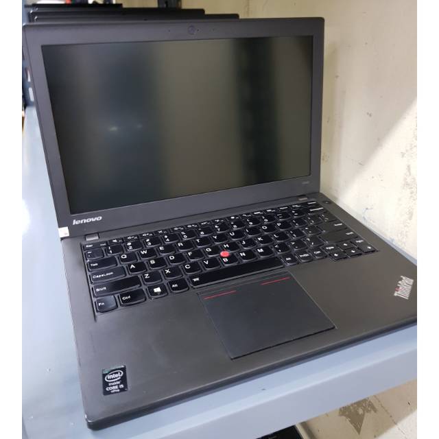 LIKE NEW LAPTOP BUILDUP BRANDED LENOVO X 240 CORE I5 4300M 1.9Ghz  GEN 4 HASWEL