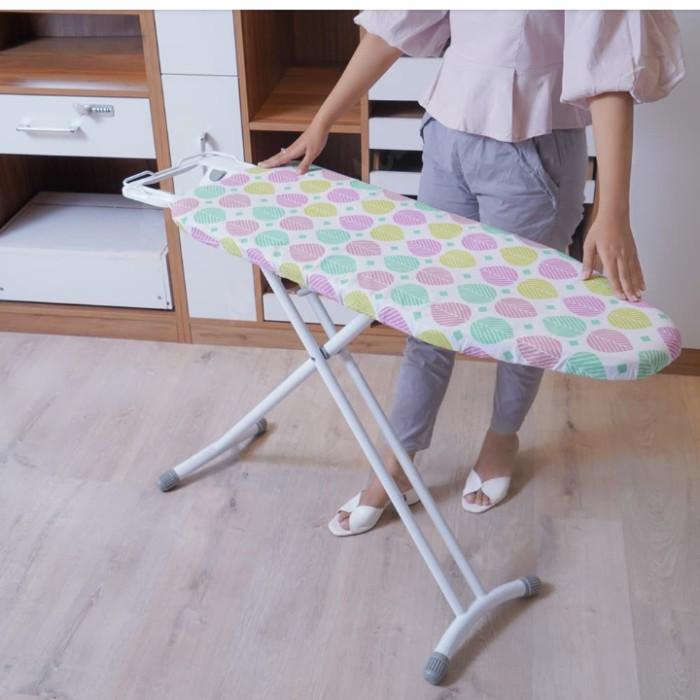 Meja Setrika Papan Setrika Kris