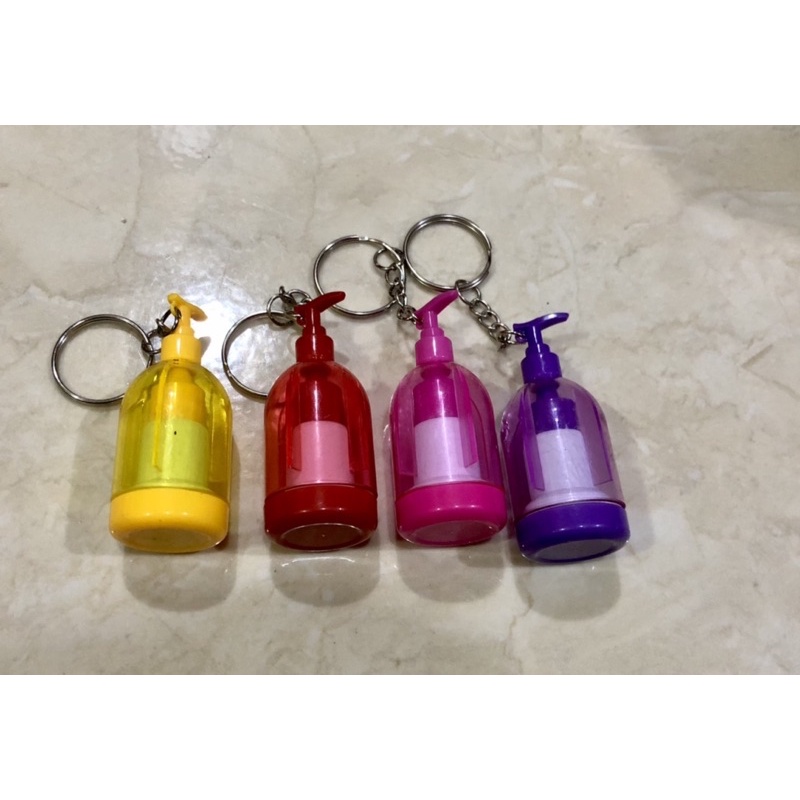 

Gantungan kunci + pulpen bentuk tempat sabun (satuan) - termurah