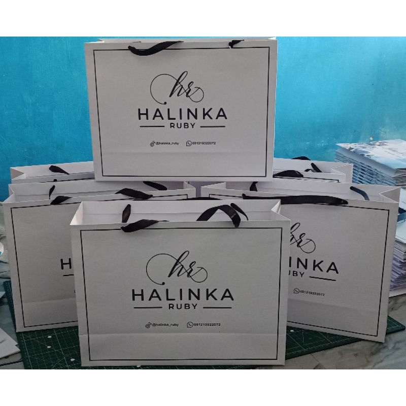 

Paper Bag Bridesmaid Murah Desain Custom Ukuran Besar