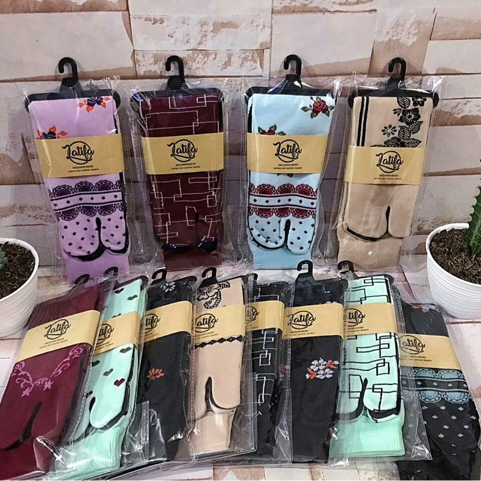 Kaos Kaki  Muslimah Jempol Motif Campur Paket 6 pasang