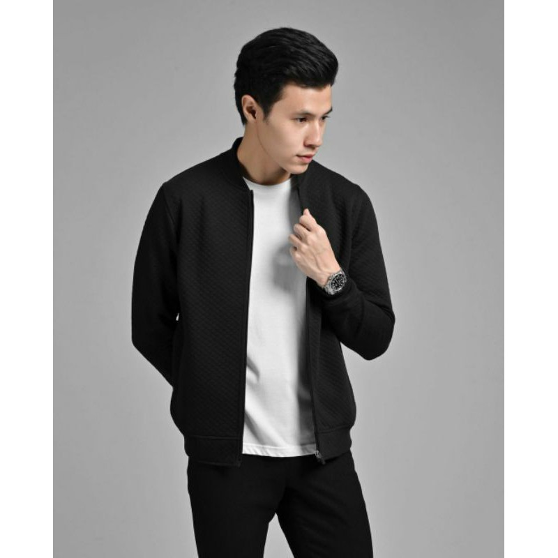 Comfy Jacket Black (Size M) Male Id