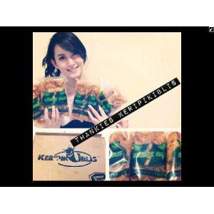 

Promo Keripik Iblis PAKET 2 KG LEVEL 10 Murah