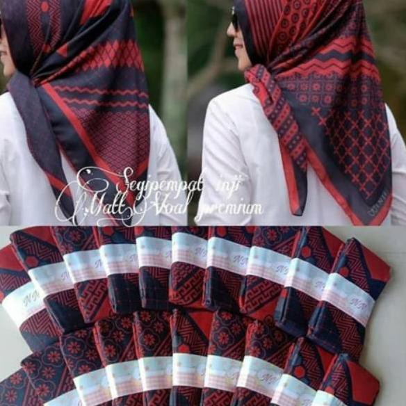 PRV HIJAB SEGI EMPAT VOAL PREMIUM DENAY INJI KW KERUDUNG DEENAY KW MOTIF MERAH HITAM TERBARU 