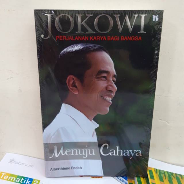 Jokowi Menuju Cahaya - Alberthiene Endah