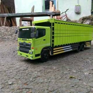  Miniatur  truk  dr bahan kayu  triplek bisa desain suka nama 