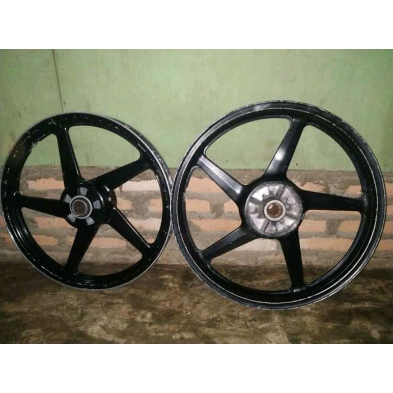 velg original vixion old