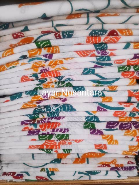 Batik Tulis Pamekasan 100% Handmade (Motif Putihan) LAYAR NUSANTARA