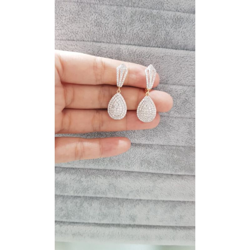 (COD) Anting Replika berlian Eropa oval