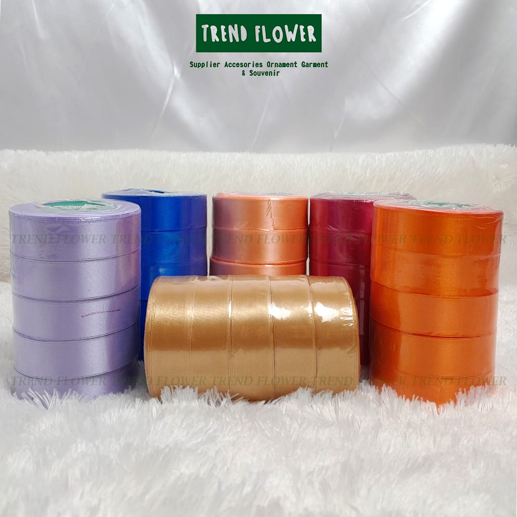 

PITA SATIN 1 INCH lebar 2,5cm warna warni per roll kado hiasan souvenir hampers pita potong PITA BUKET PITA KADO