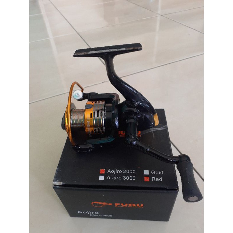 Reel fugu Aojiro 1000