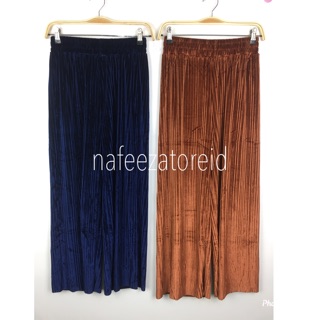 KULOT BLUDRU IMPORT PLISKET Shopee Indonesia KULOT BLUDRU IMPORT PLISKET Shopee Indonesia
