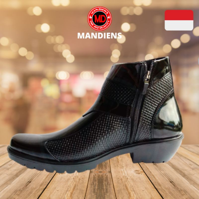 Sepatu Kulit Pria Original Asli Medali K383 - Sepatu PDH Boot Pria Tni Polri Sol Tebal Jenggel Security Satpam - Sepatu Pantofel Boot Pdh Tni Polri Dinas Formal Kantor Sol Jenggel Gaya Koboi Model Touring Hiker