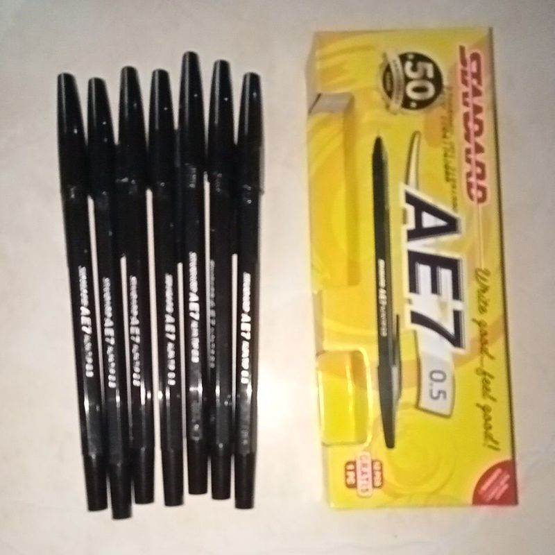 

ballpoint pena pulpen hitam merk standard