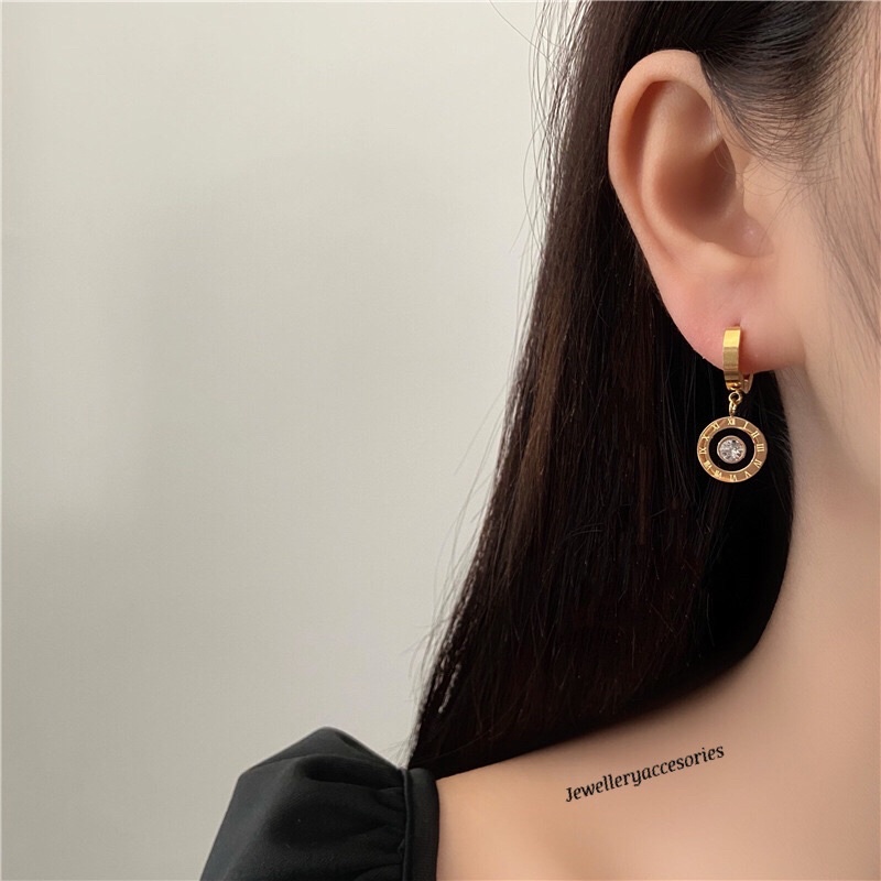 Anting Titanium Diamond Black Korea Fashion Style Trending Premium