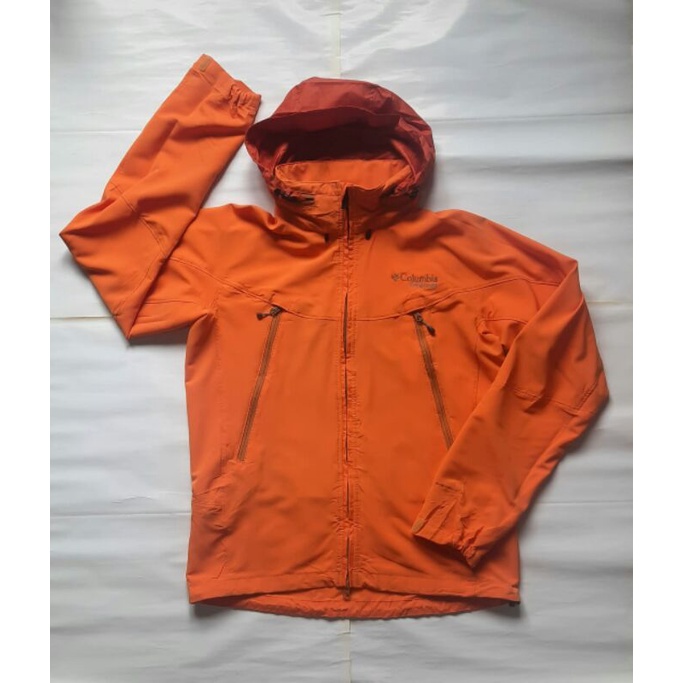 Jacket outdoor jaket gunung columbia titanium original