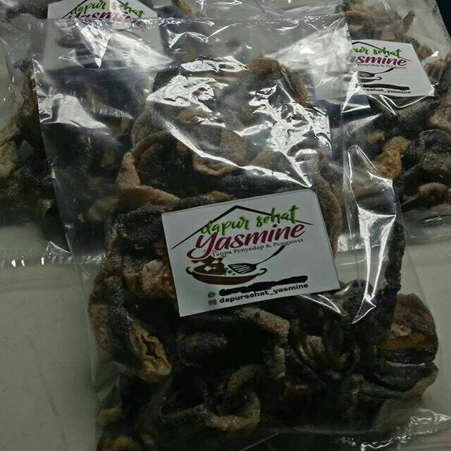 

Kerupuk kulit ikan patin