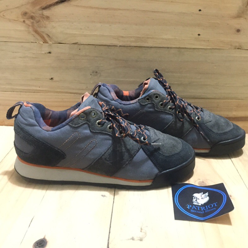 SEPATU HIKING LAFUMA LOW SECOND / SEPATU PRELOVED