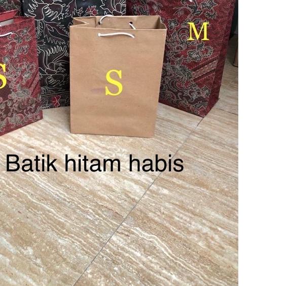 

[HARGA 12 PCS] XL Paper Bag / PaperBag Batik - Polos Grosir / Lusinan Ukuran XL / Kantong Hadiah