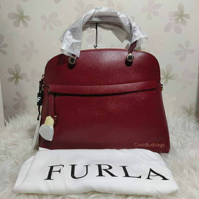 ORIGINAL Tas Furla Medium Piper Dome Ciliegia