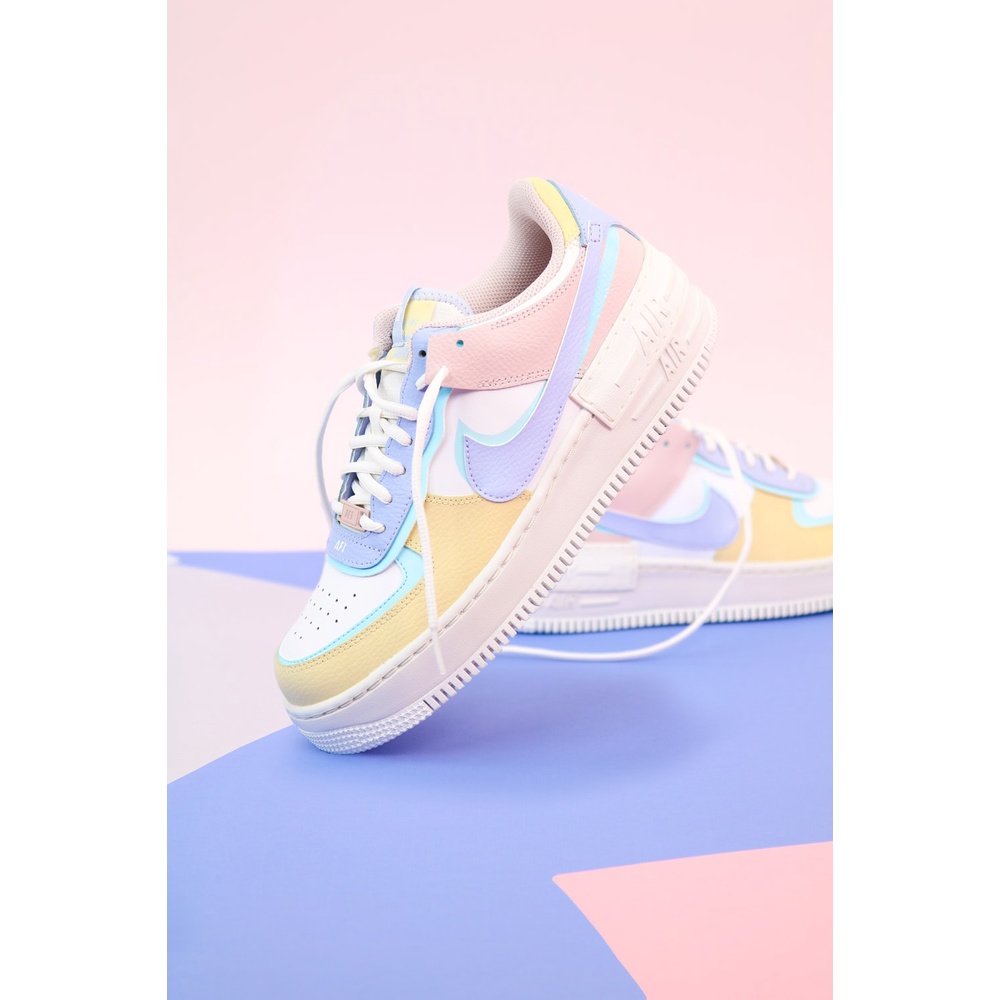 Sepatu NIKE Air Force I Pink