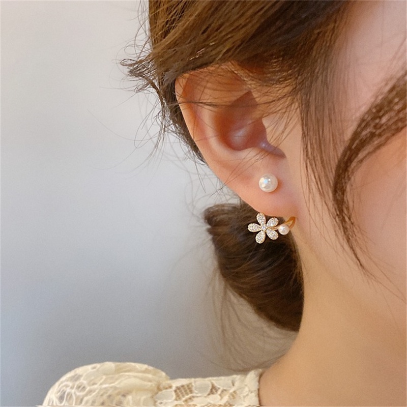 Anting Mutiara Bunga daisy Kecil Yang Lucu Manis lady Korea