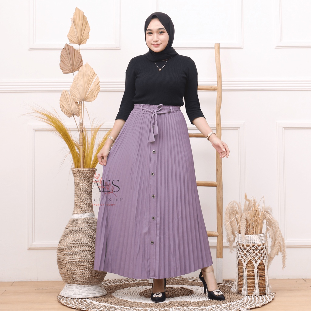 ROK PLISKET MOTIF KANCING EXCLUSIVE  PLEATED SKIRT MOTIF KANCING BAHAN PREMIUM KOSHIBO CREPE KOREAN CREPE TEBAL