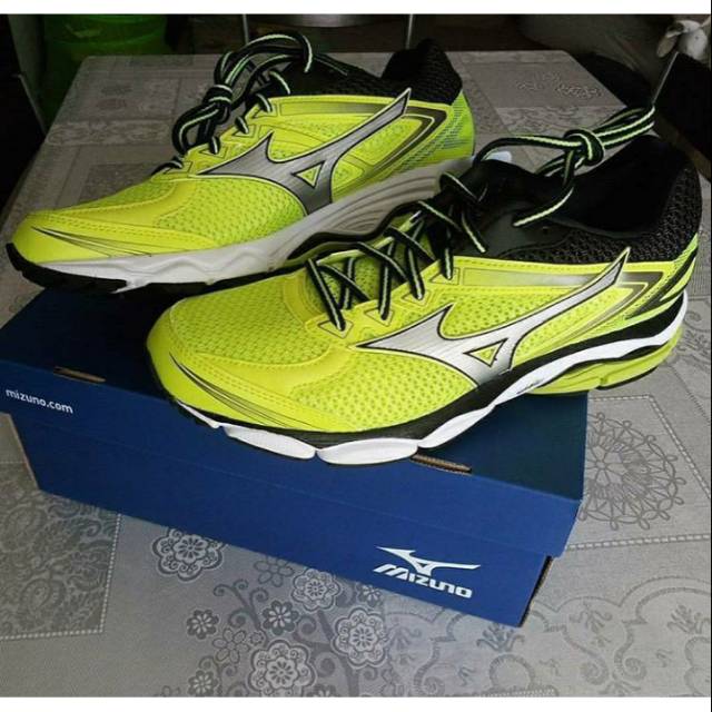 mizuno wave ultima 8 2017