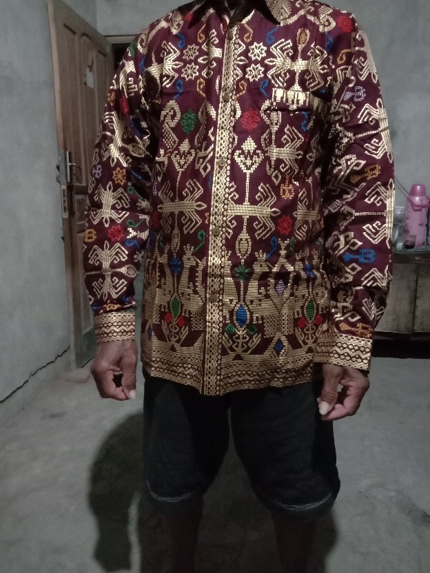 Hem Kemeja Batik Lengan Panjang Pria Narita Prodo