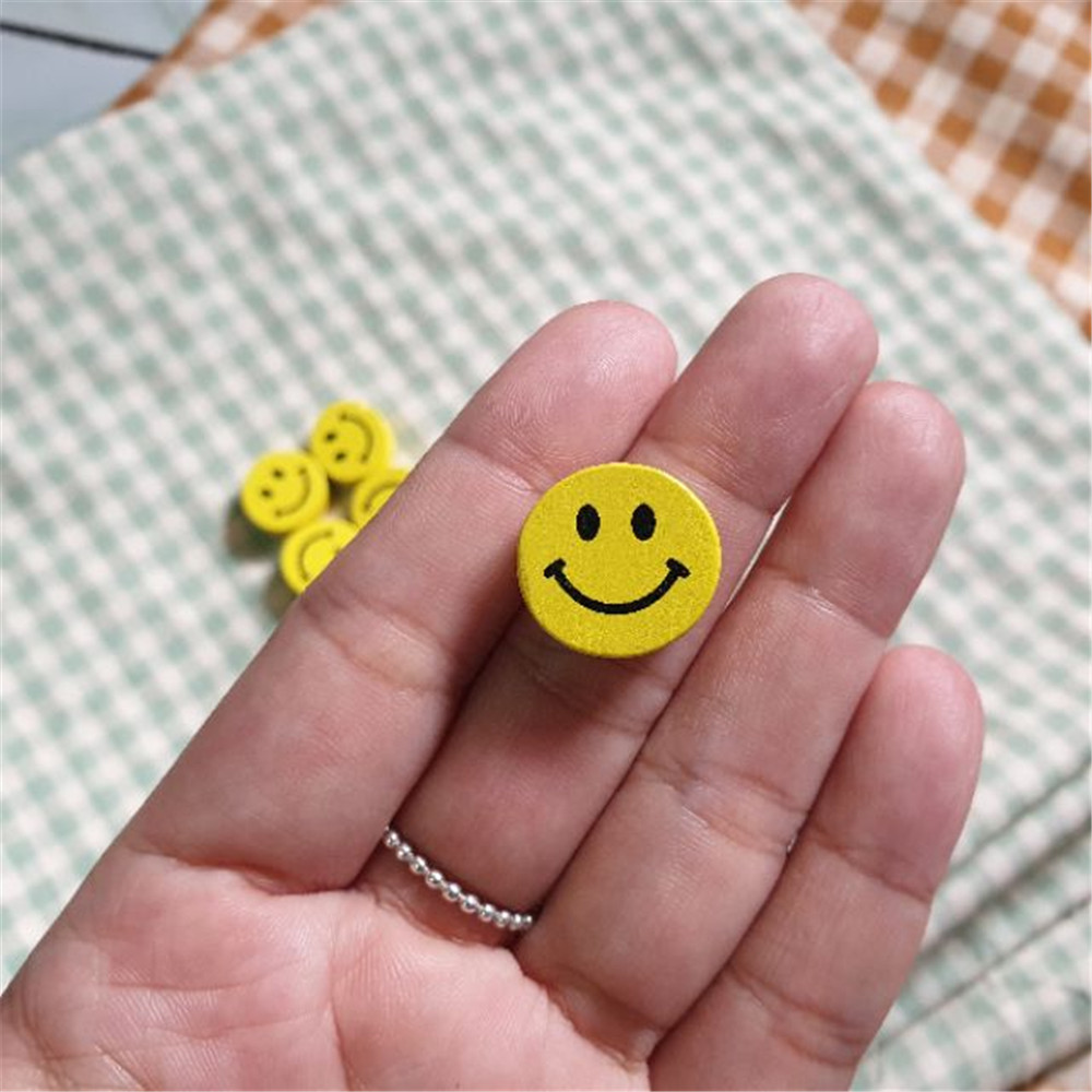 【COD Tangding】50PCS/set DIY Cartoon Cute Yellow Smile face Beads Children Jewelry Accessories